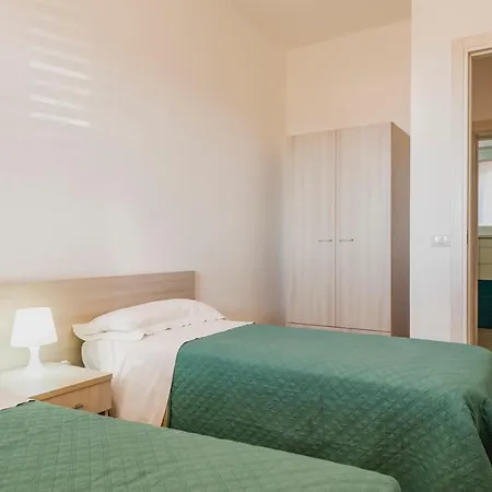 Al Mare Apartment *